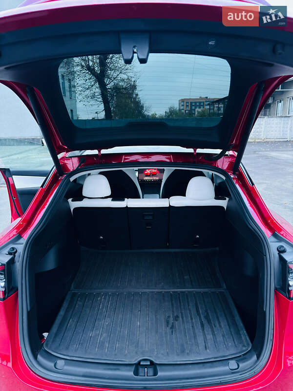 Внедорожник / Кроссовер Tesla Model Y 2022 в Полонном фото 26 Внедорожник / Кроссовер Tesla Model Y 2022 в Полонном