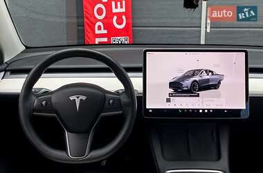 Позашляховик / Кросовер Tesla Model Y 2023 в 