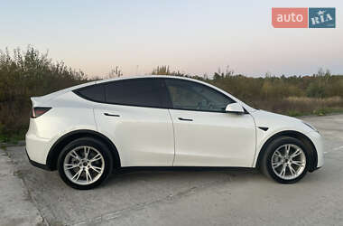 Внедорожник / Кроссовер Tesla Model Y 2023 в 