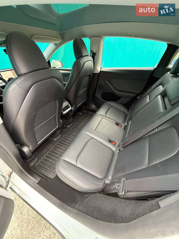 Позашляховик / Кросовер Tesla Model Y 2023 в Білій Церкві фото 14 Позашляховик / Кросовер Tesla Model Y 2023 в Білій Церкві