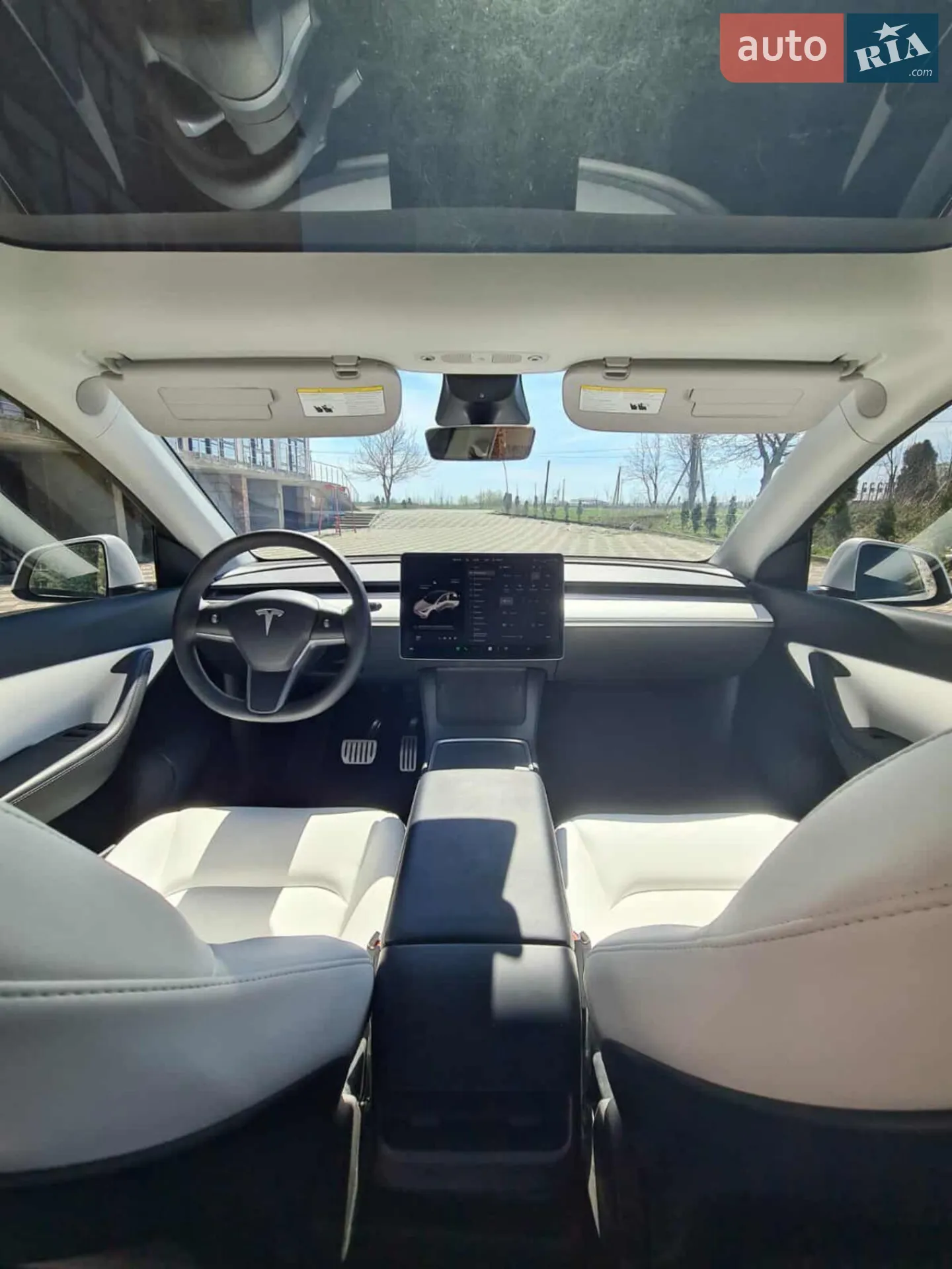 2022 Tesla Model Y - мініатюра 2