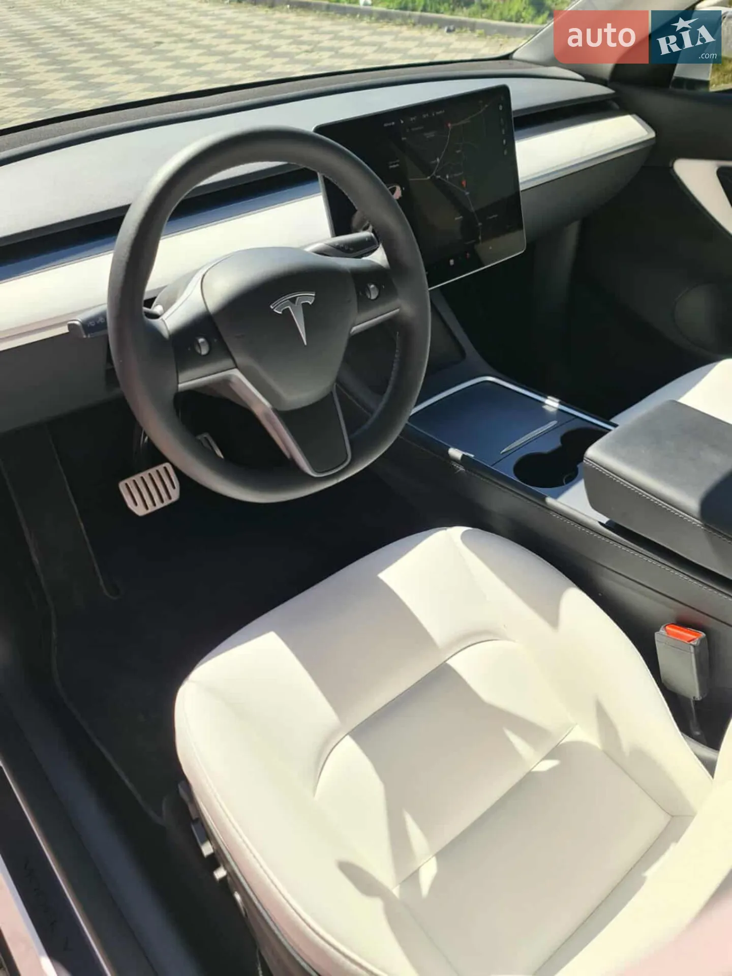 2022 Tesla Model Y - мініатюра 5