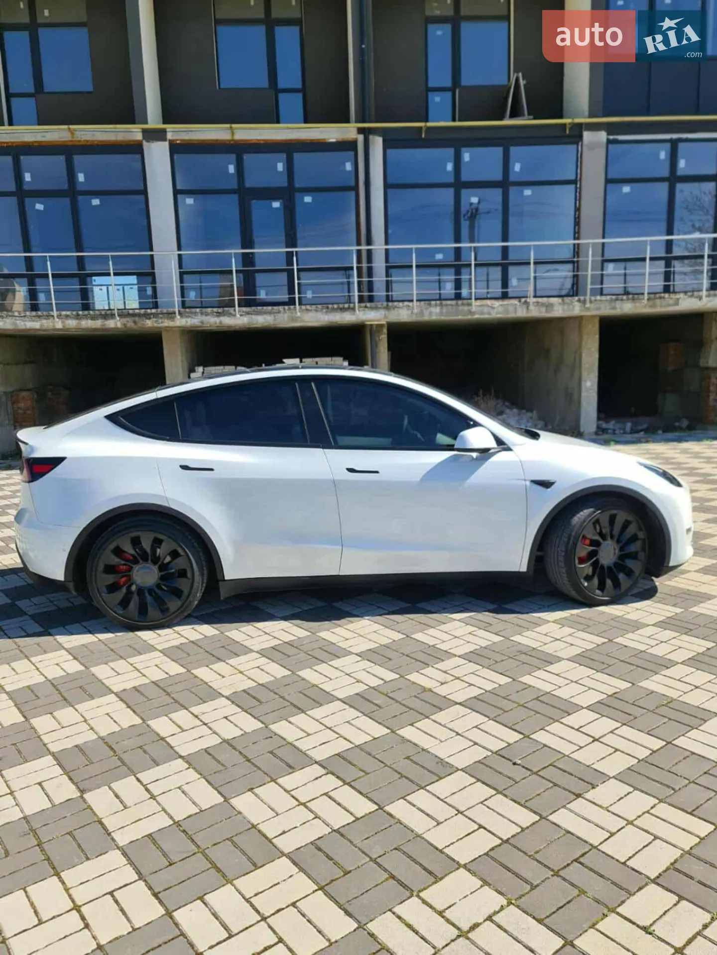 2022 Tesla Model Y - мініатюра 12