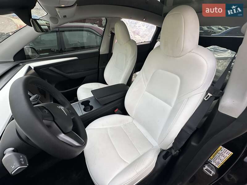 Внедорожник / Кроссовер Tesla Model Y 2024 в Киеве фото 9 Внедорожник / Кроссовер Tesla Model Y 2024 в Киеве