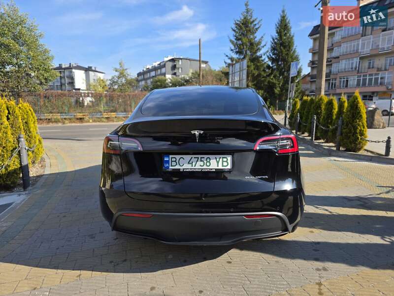 Позашляховик / Кросовер Tesla Model Y 2022 в Львові фото 8 Позашляховик / Кросовер Tesla Model Y 2022 в Львові