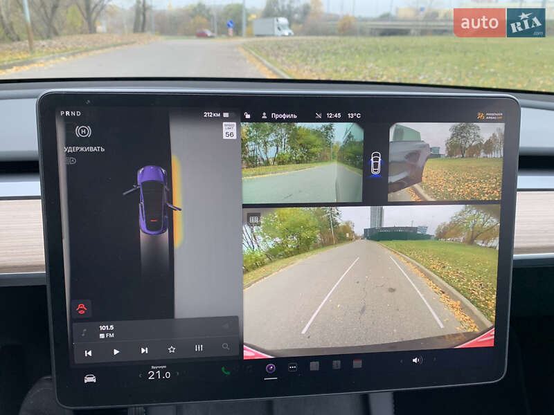 Внедорожник / Кроссовер Tesla Model Y 2024 в Киеве