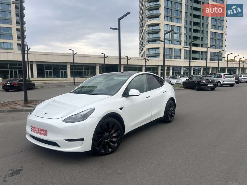 Внедорожник / Кроссовер Tesla Model Y 2021 в Днепре фото 4 Внедорожник / Кроссовер Tesla Model Y 2021 в Днепре