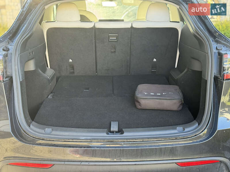 Позашляховик / Кросовер Tesla Model Y 2024 в Самборі фото 8 Позашляховик / Кросовер Tesla Model Y 2024 в Самборі