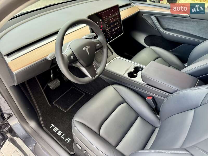Внедорожник / Кроссовер Tesla Model Y 2023 в Черновцах фото 21 Внедорожник / Кроссовер Tesla Model Y 2023 в Черновцах