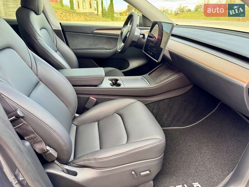 Внедорожник / Кроссовер Tesla Model Y 2023 в Черновцах фото 28 Внедорожник / Кроссовер Tesla Model Y 2023 в Черновцах