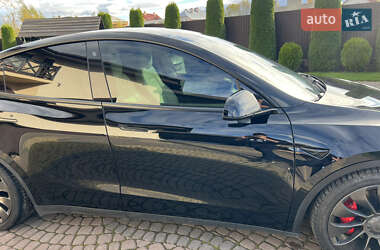 Позашляховик / Кросовер Tesla Model Y 2022 в Львові фото 11 Позашляховик / Кросовер Tesla Model Y 2022 в Львові