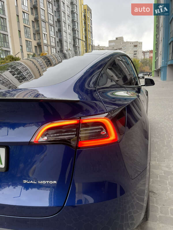 Внедорожник / Кроссовер Tesla Model Y 2022 в Днепре фото 4 Внедорожник / Кроссовер Tesla Model Y 2022 в Днепре