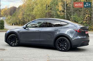 Внедорожник / Кроссовер Tesla Model Y 2021 в 