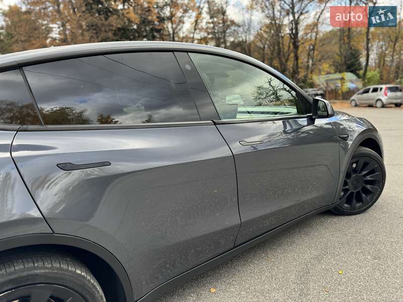 Позашляховик / Кросовер Tesla Model Y 2021 в Трускавці фото 37 Позашляховик / Кросовер Tesla Model Y 2021 в Трускавці
