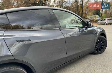 Внедорожник / Кроссовер Tesla Model Y 2021 в 