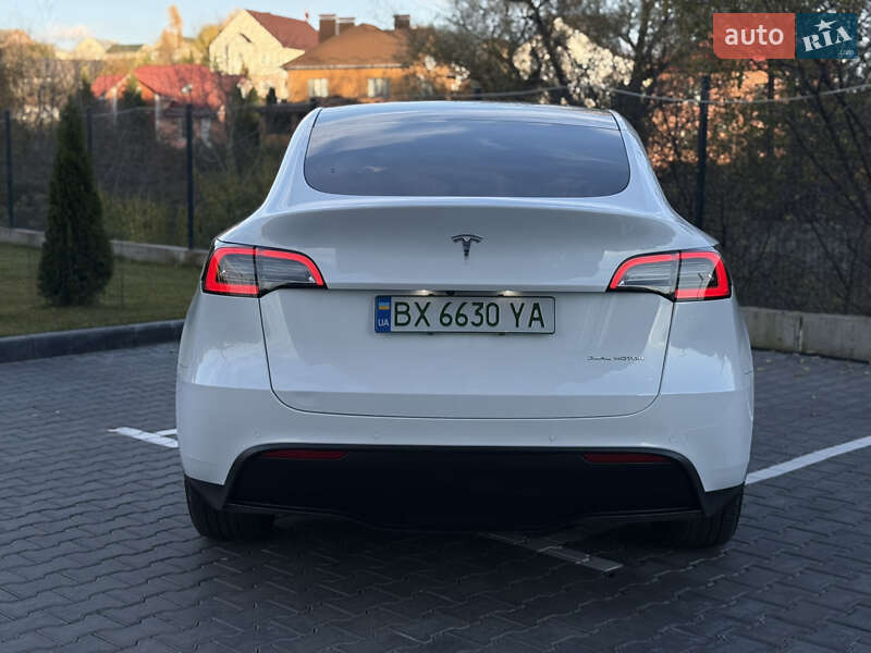 Позашляховик / Кросовер Tesla Model Y 2021 в Хмельницькому фото 16 Позашляховик / Кросовер Tesla Model Y 2021 в Хмельницькому