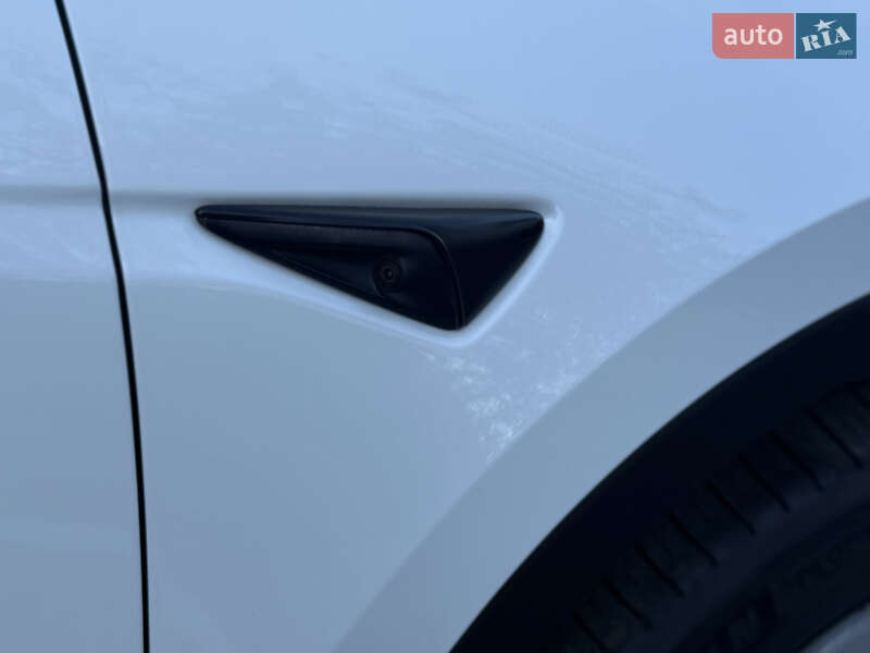 Позашляховик / Кросовер Tesla Model Y 2021 в Хмельницькому фото 37 Позашляховик / Кросовер Tesla Model Y 2021 в Хмельницькому