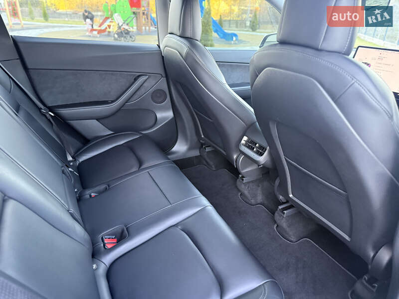 Позашляховик / Кросовер Tesla Model Y 2021 в Хмельницькому фото 56 Позашляховик / Кросовер Tesla Model Y 2021 в Хмельницькому