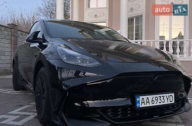 Внедорожник / Кроссовер Tesla Model Y 2022 в Киеве