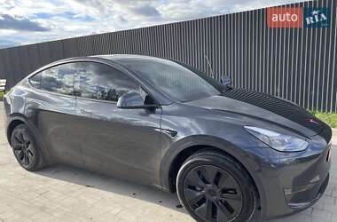 Позашляховик / Кросовер Tesla Model Y 2024 в Тернополі
