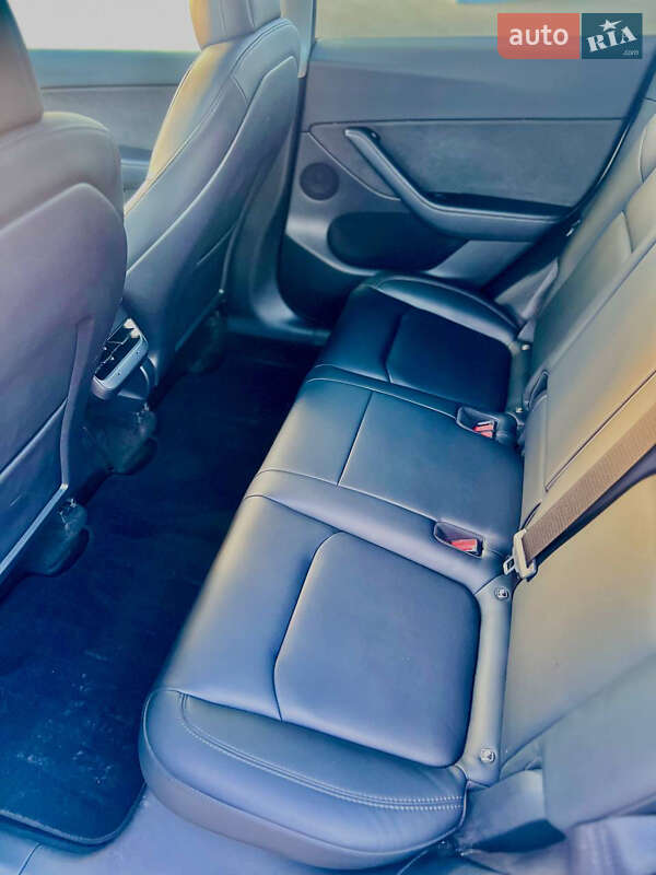 Позашляховик / Кросовер Tesla Model Y 2022 в Одесі