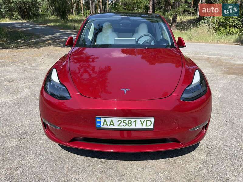 Позашляховик / Кросовер Tesla Model Y 2024 в Києві фото 30 Позашляховик / Кросовер Tesla Model Y 2024 в Києві