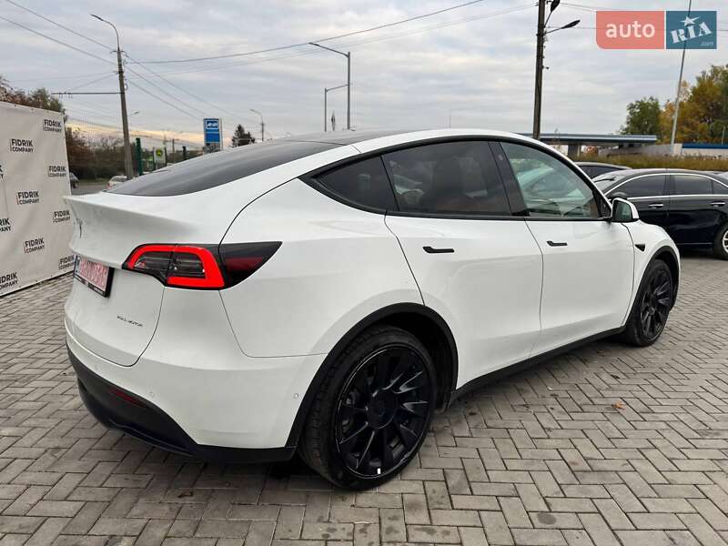Позашляховик / Кросовер Tesla Model Y 2022 в Луцьку фото 3 Позашляховик / Кросовер Tesla Model Y 2022 в Луцьку