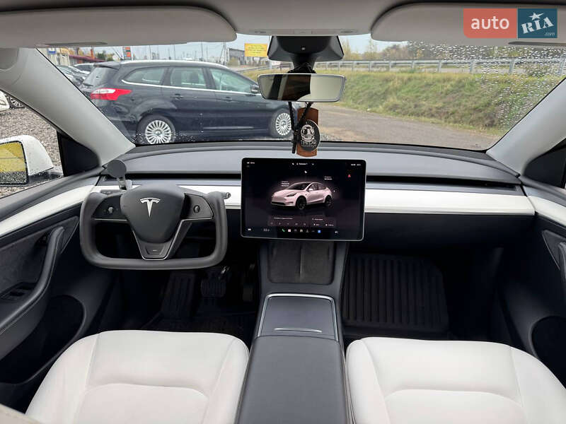 Позашляховик / Кросовер Tesla Model Y 2022 в Стрию