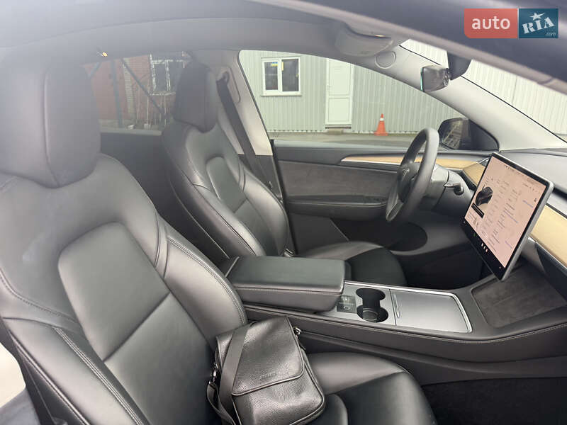 Позашляховик / Кросовер Tesla Model Y 2023 в Калинівці фото 11 Позашляховик / Кросовер Tesla Model Y 2023 в Калинівці