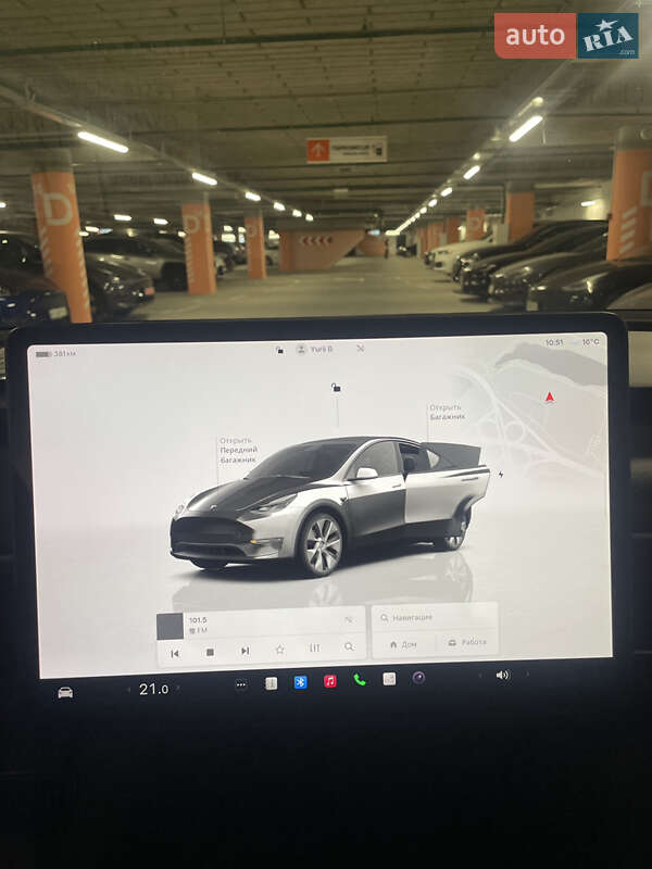 Позашляховик / Кросовер Tesla Model Y 2024 в Києві