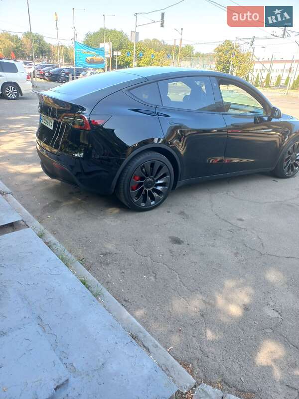 Позашляховик / Кросовер Tesla Model Y 2022 в Дніпрі