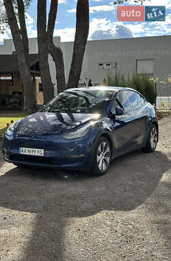 Внедорожник / Кроссовер Tesla Model Y 2021 в Киеве