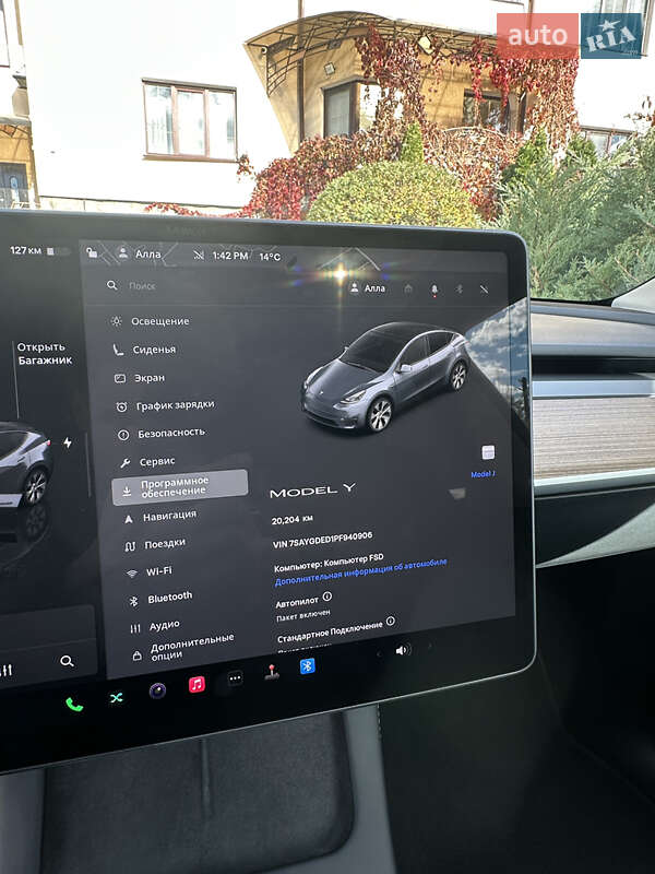 Внедорожник / Кроссовер Tesla Model Y 2023 в Черновцах