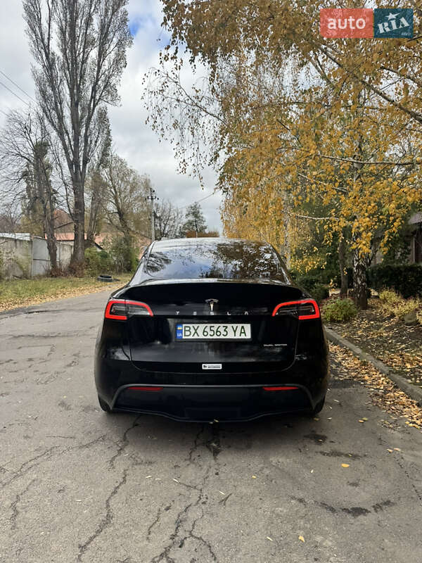 Внедорожник / Кроссовер Tesla Model Y 2022 в Хмельницком