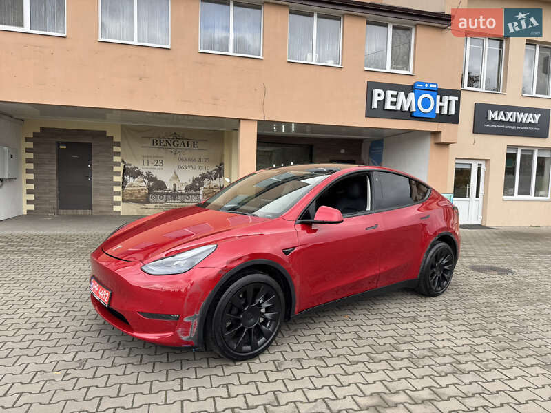 Позашляховик / Кросовер Tesla Model Y 2021 в Луцьку