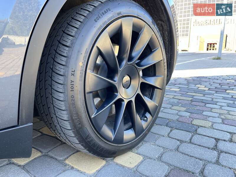 Внедорожник / Кроссовер Tesla Model Y 2023 в Луцке фото 22 Внедорожник / Кроссовер Tesla Model Y 2023 в Луцке