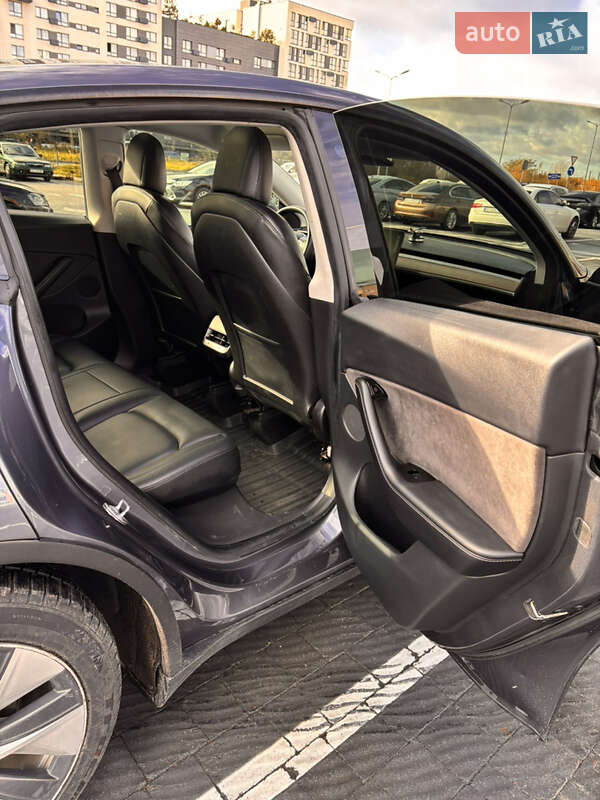 Внедорожник / Кроссовер Tesla Model Y 2021 в Львове фото 11 Внедорожник / Кроссовер Tesla Model Y 2021 в Львове