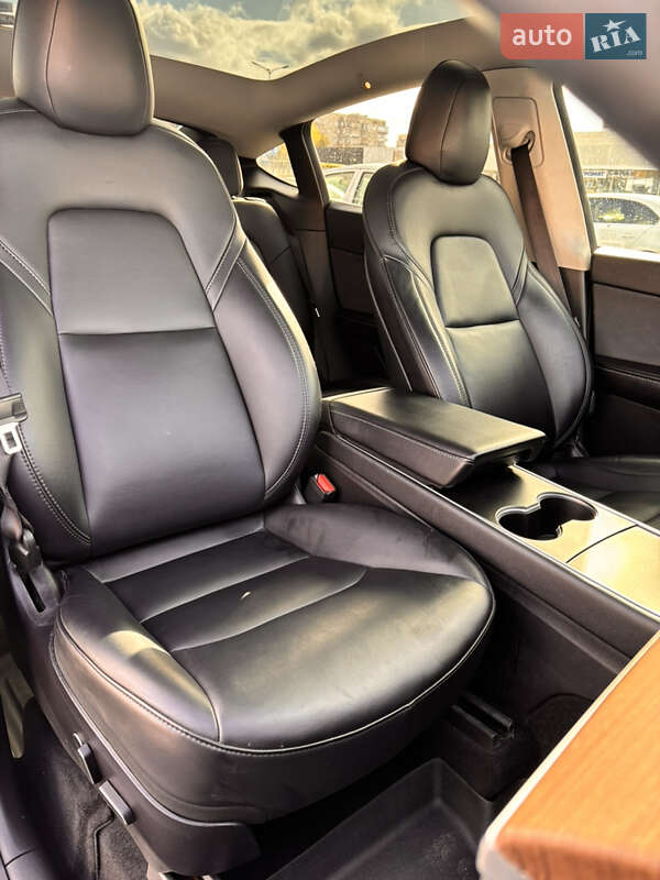 Внедорожник / Кроссовер Tesla Model Y 2021 в Львове фото 13 Внедорожник / Кроссовер Tesla Model Y 2021 в Львове