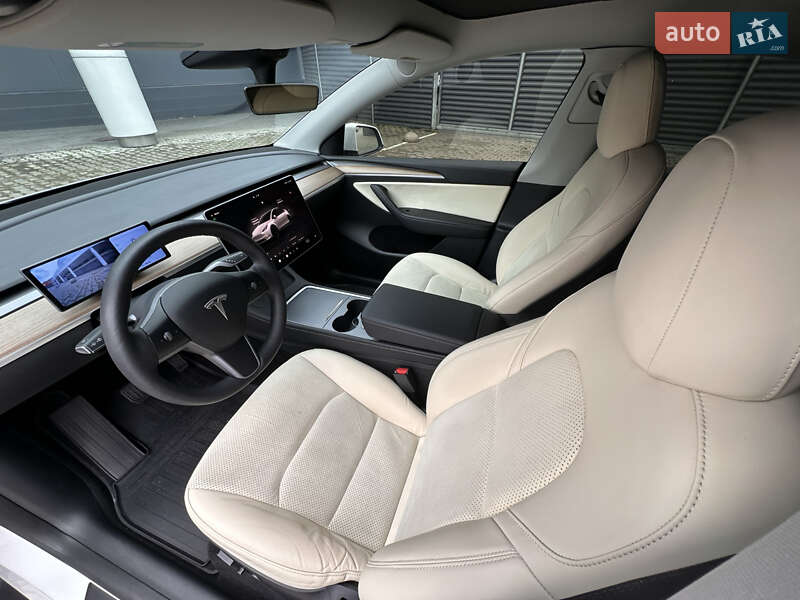 Внедорожник / Кроссовер Tesla Model Y 2023 в Киеве фото 24 Внедорожник / Кроссовер Tesla Model Y 2023 в Киеве