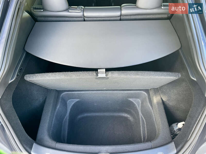 Внедорожник / Кроссовер Tesla Model Y 2023 в Днепре