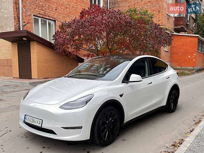 Tesla Model Y 2022 Tesla Model Y 2022