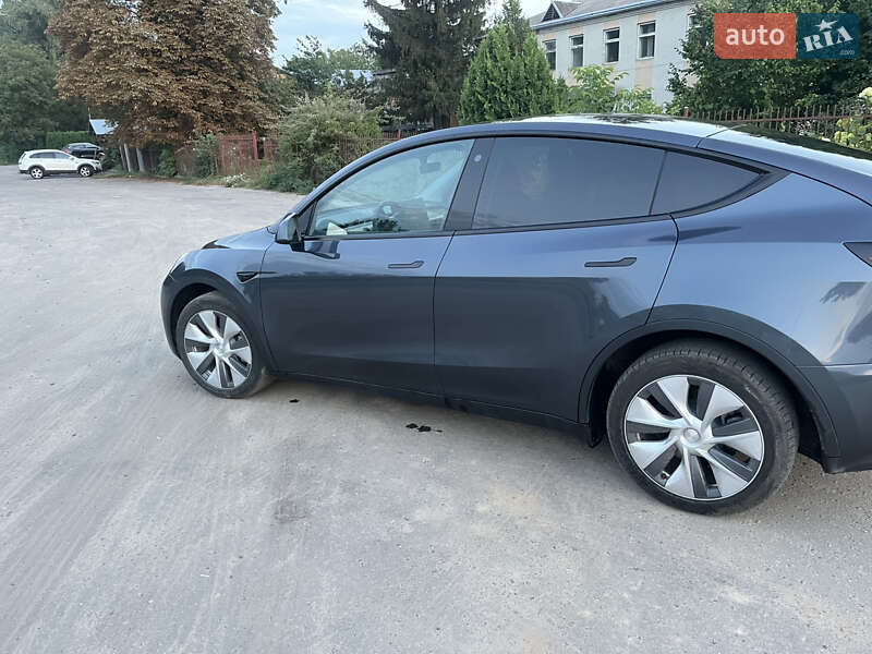 Позашляховик / Кросовер Tesla Model Y 2022 в Львові фото 10 Позашляховик / Кросовер Tesla Model Y 2022 в Львові
