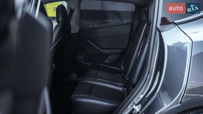 Позашляховик / Кросовер Tesla Model Y 2022 в Львові фото 27 Позашляховик / Кросовер Tesla Model Y 2022 в Львові