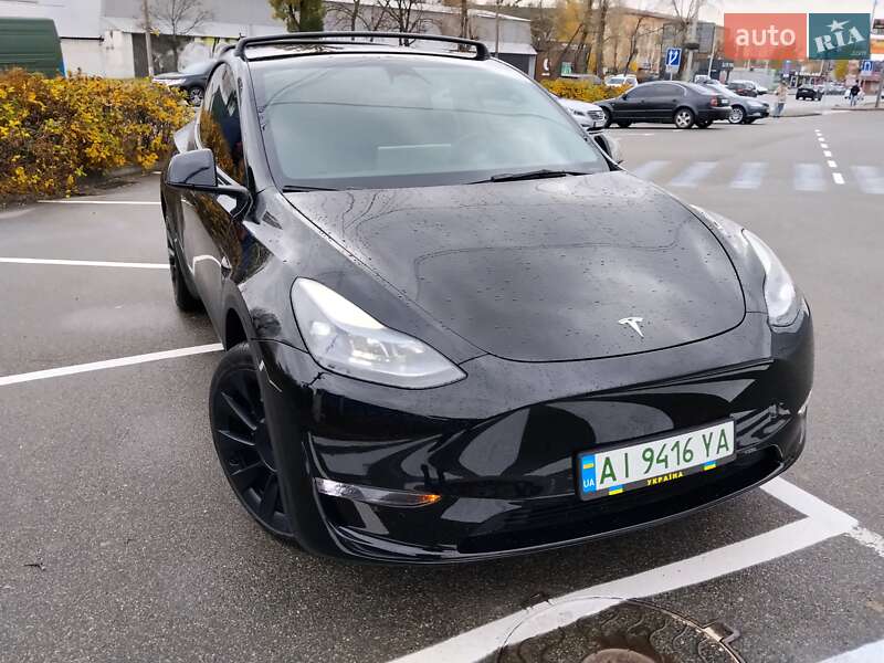 Позашляховик / Кросовер Tesla Model Y 2023 в Києві фото 3 Позашляховик / Кросовер Tesla Model Y 2023 в Києві