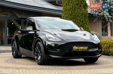 Внедорожник / Кроссовер Tesla Model Y 2024 в Львове