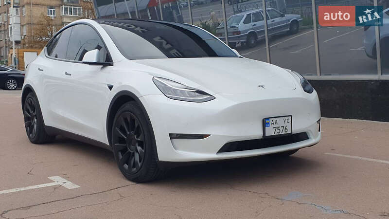 Внедорожник / Кроссовер Tesla Model Y 2021 в Киеве фото 2 Внедорожник / Кроссовер Tesla Model Y 2021 в Киеве