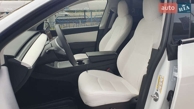 Внедорожник / Кроссовер Tesla Model Y 2021 в Киеве фото 11 Внедорожник / Кроссовер Tesla Model Y 2021 в Киеве