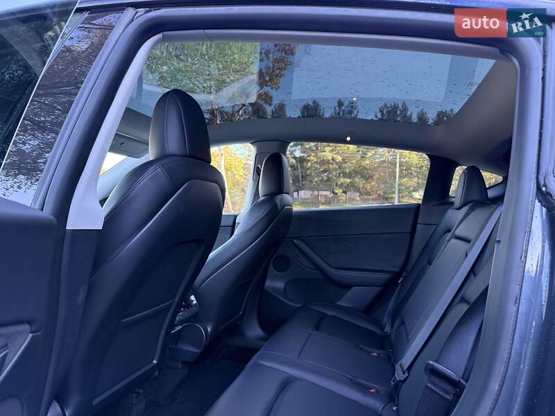 Внедорожник / Кроссовер Tesla Model Y 2022 в Львове фото 40 Внедорожник / Кроссовер Tesla Model Y 2022 в Львове