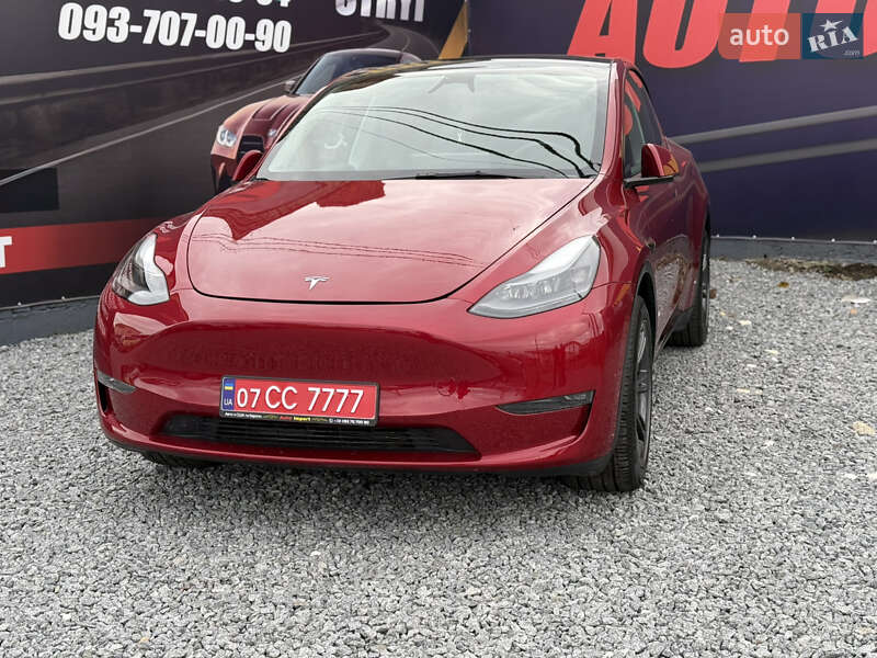 Позашляховик / Кросовер Tesla Model Y 2024 в Стрию