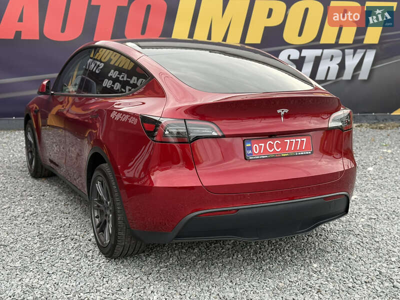 Позашляховик / Кросовер Tesla Model Y 2024 в Стрию